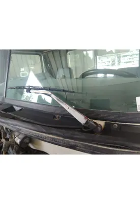 MACK CXP613 SEAT, FRONT