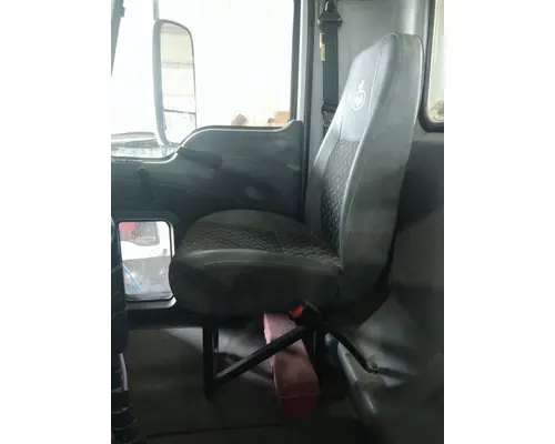 MACK CXP613 SEAT, FRONT