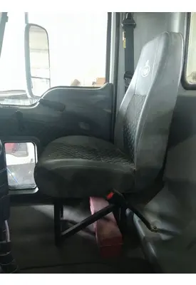 MACK CXP613 SEAT, FRONT