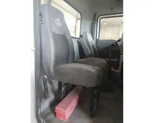 MACK CXP613 SEAT, FRONT
