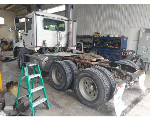 MACK CXP613 WHOLE TRUCK FOR RESALE