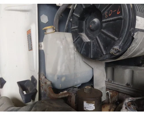 MACK CXP613 WINDSHIELD WASHER RESERVOIR