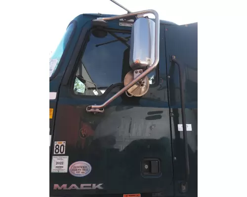 MACK CXU 2007-2019 DOOR ASSEMBLY, FRONT