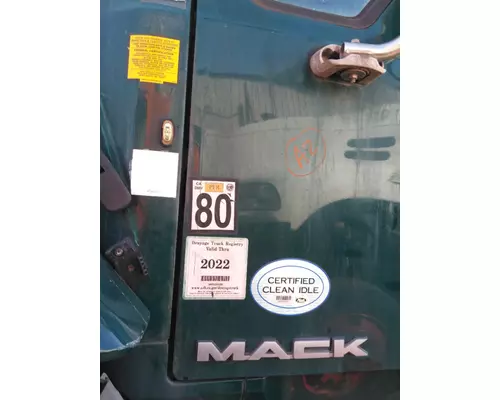 MACK CXU 2007-2019 DOOR ASSEMBLY, FRONT