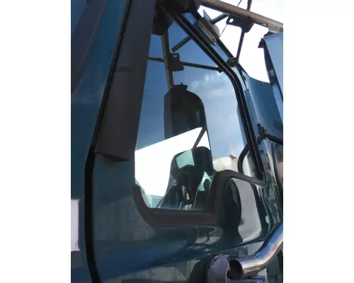 MACK CXU 2007-2019 DOOR ASSEMBLY, FRONT