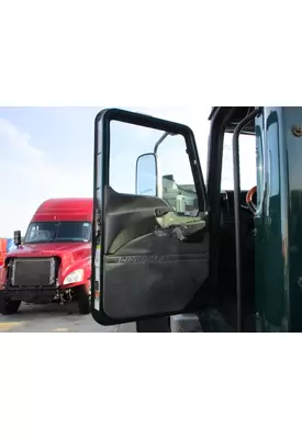 MACK CXU 2007-2019 DOOR ASSEMBLY, FRONT