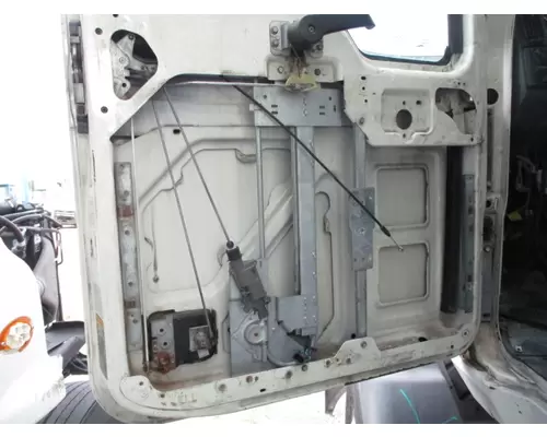 MACK CXU 2007-2019 DOOR ASSEMBLY, FRONT