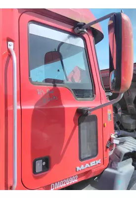 MACK CXU 2007-2019 DOOR ASSEMBLY, FRONT