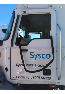 MACK CXU 2007-2019 DOOR ASSEMBLY, FRONT