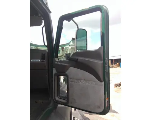 MACK CXU 2007-2019 DOOR ASSEMBLY, FRONT