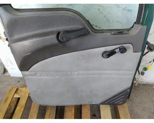 MACK CXU 2007-2019 DOOR ASSEMBLY, FRONT