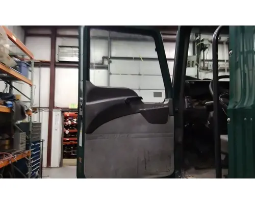 MACK CXU 2007-2019 DOOR ASSEMBLY, FRONT