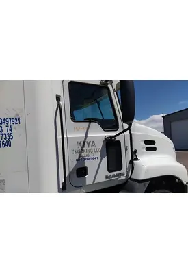 MACK CXU 2007-2019 DOOR ASSEMBLY, FRONT