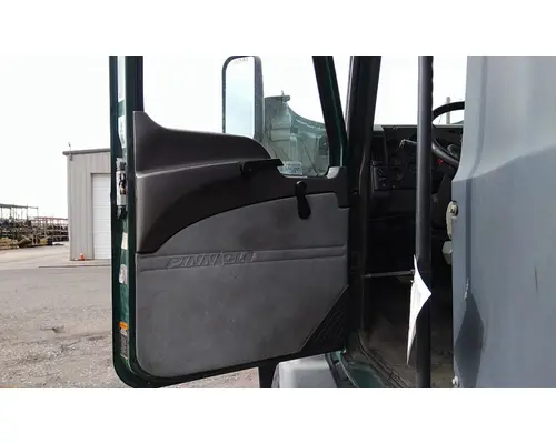 MACK CXU 2007-2019 DOOR ASSEMBLY, FRONT