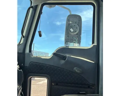 MACK CXU 2007-2019 DOOR ASSEMBLY, FRONT