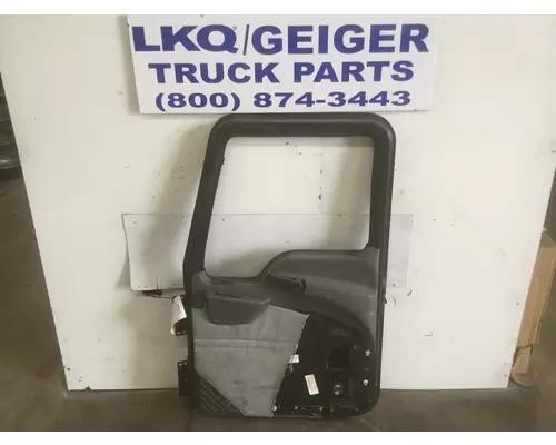 MACK CXU 2007-2019 DOOR ASSEMBLY, FRONT