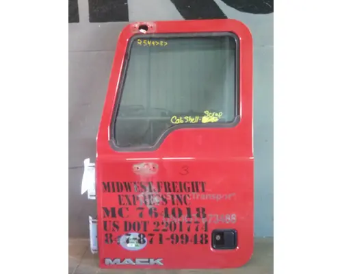 MACK CXU 2007-2019 DOOR ASSEMBLY, FRONT