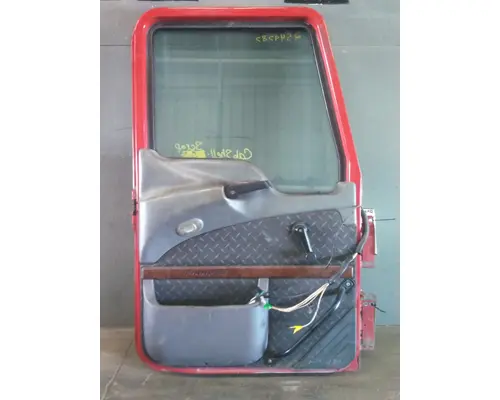 MACK CXU 2007-2019 DOOR ASSEMBLY, FRONT