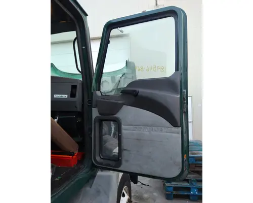 MACK CXU 2007-2019 DOOR ASSEMBLY, FRONT