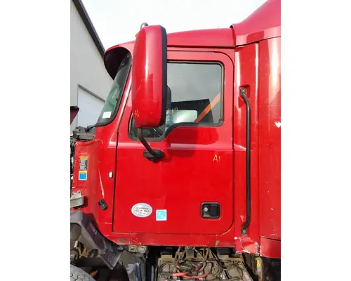 MACK CXU 2007-2019 DOOR ASSEMBLY, FRONT