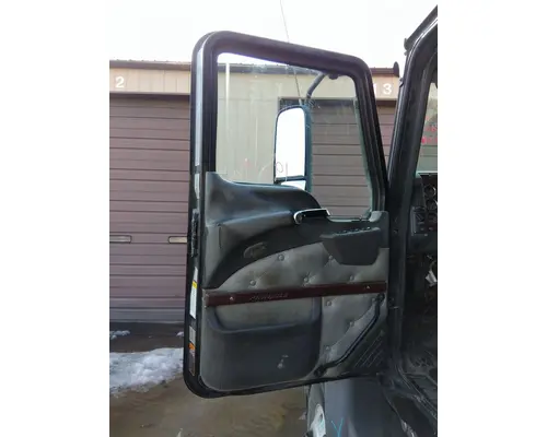 MACK CXU 2007-2019 DOOR ASSEMBLY, FRONT