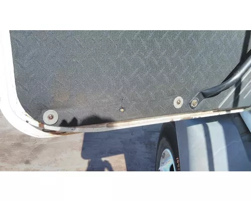 MACK CXU 2007-2019 DOOR ASSEMBLY, FRONT