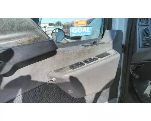 MACK CXU 2007-2019 DOOR ASSEMBLY, FRONT