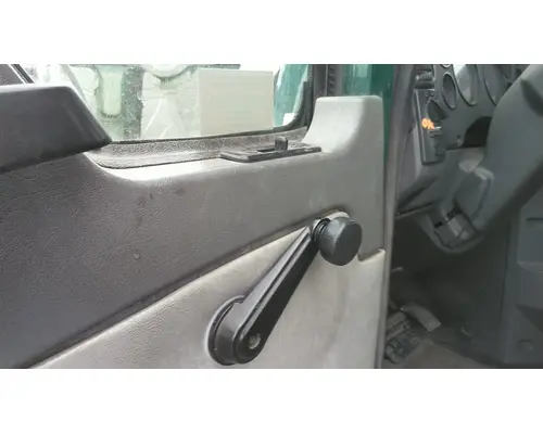 MACK CXU 2007-2019 DOOR ASSEMBLY, FRONT