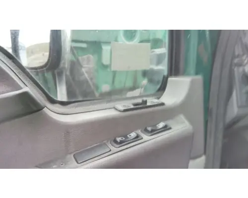 MACK CXU 2007-2019 DOOR ASSEMBLY, FRONT