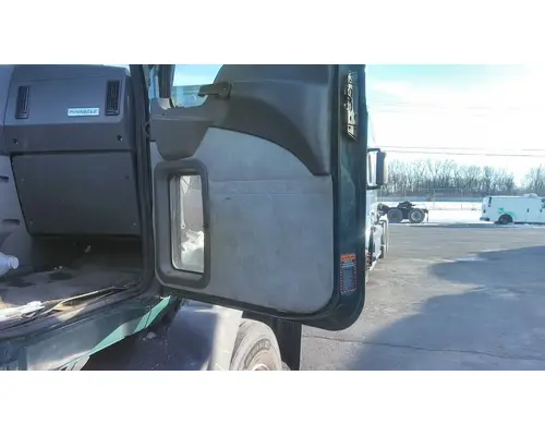 MACK CXU 2007-2019 DOOR ASSEMBLY, FRONT