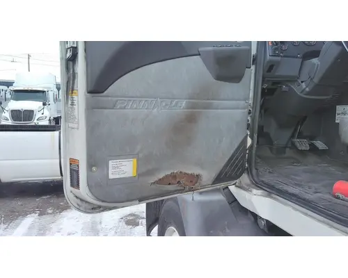 MACK CXU 2007-2019 DOOR ASSEMBLY, FRONT