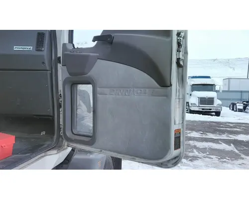 MACK CXU 2007-2019 DOOR ASSEMBLY, FRONT