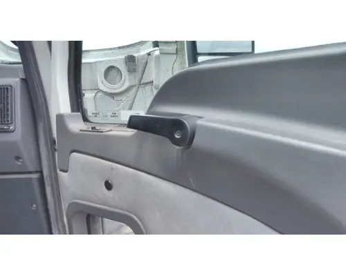 MACK CXU 2007-2019 DOOR ASSEMBLY, FRONT