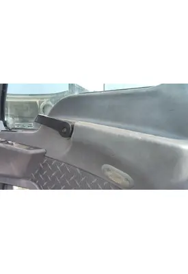 MACK CXU 2007-2019 DOOR ASSEMBLY, FRONT