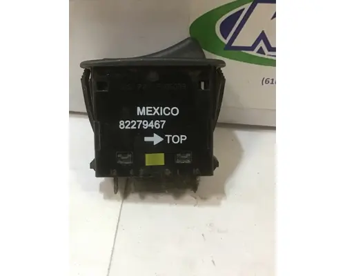 MACK CXU 600 Dash  Console Switch