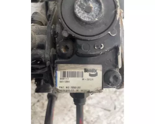 MACK CXU163 Valve, ABS
