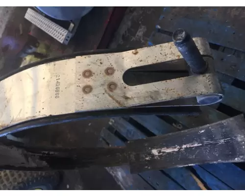 MACK CXU600 Fuel Tank StrapHanger
