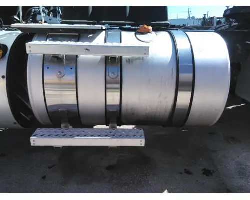 MACK CXU612 2008-2018 FUEL TANK