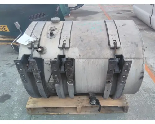 MACK CXU612 2008-2018 FUEL TANK