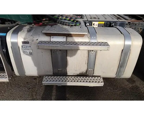 MACK CXU612 2008-2018 FUEL TANK