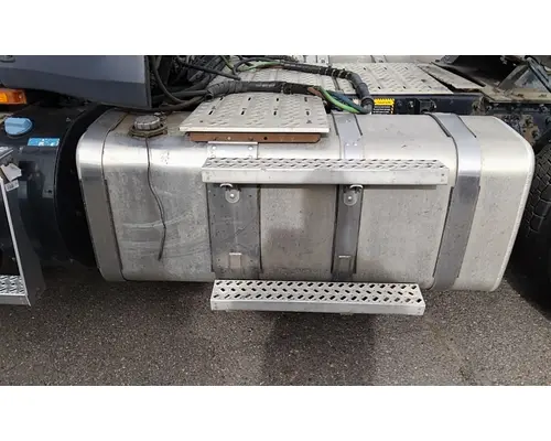 MACK CXU612 2008-2018 FUEL TANK