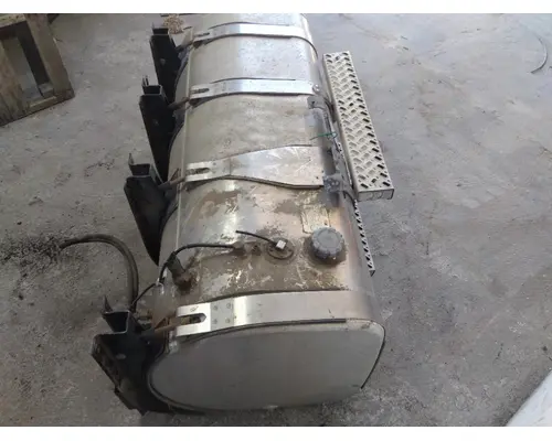 MACK CXU612 2008-2018 FUEL TANK