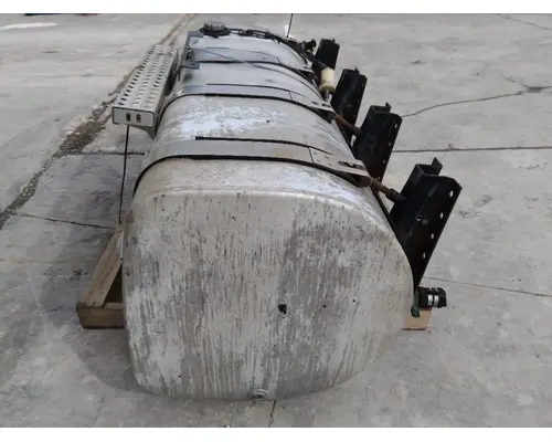 MACK CXU612 2008-2018 FUEL TANK