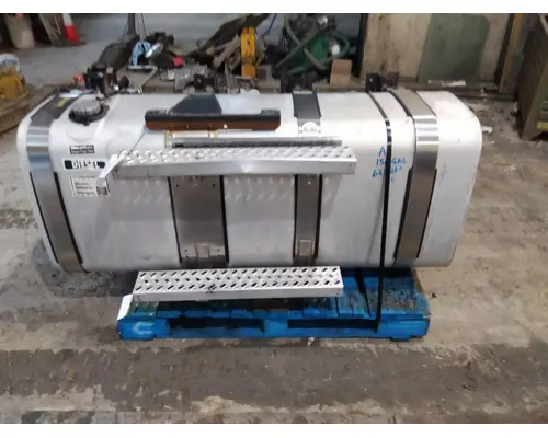 MACK CXU612 2008-2018 FUEL TANK