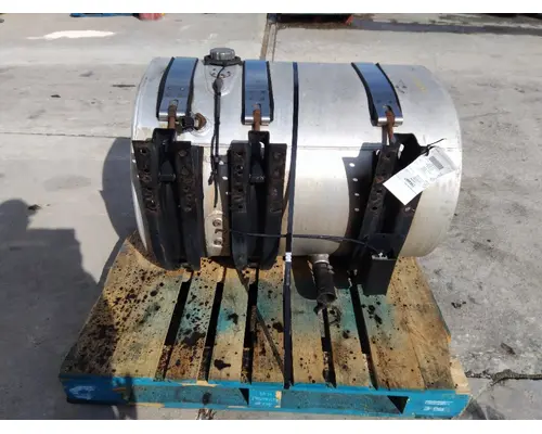 MACK CXU612 2008-2018 FUEL TANK