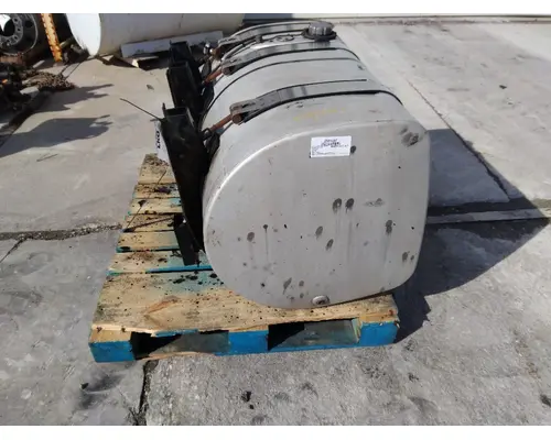 MACK CXU612 2008-2018 FUEL TANK