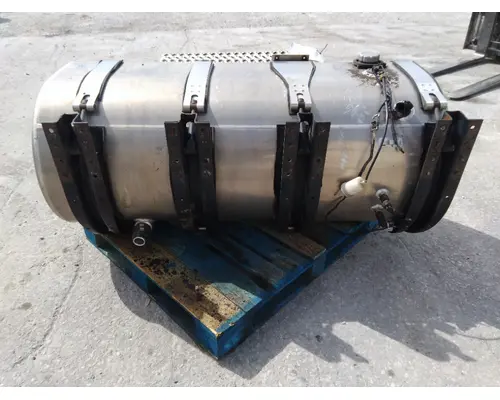 MACK CXU612 2008-2018 FUEL TANK