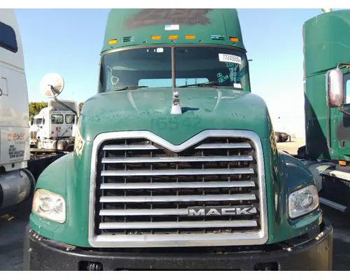 MACK CXU612 2008-2018 HOOD