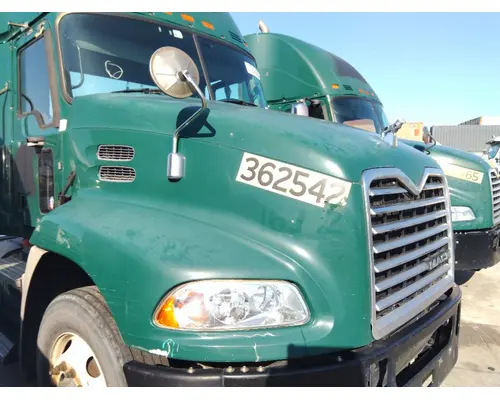 MACK CXU612 2008-2018 HOOD