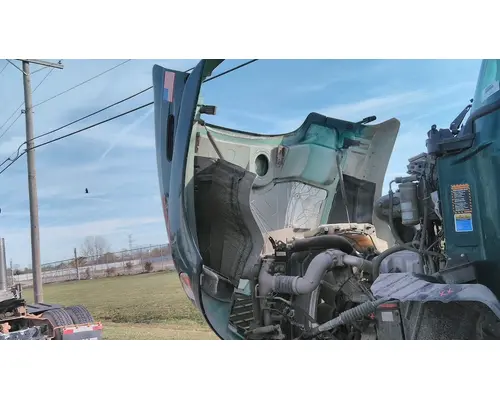 MACK CXU612 2008-2018 HOOD